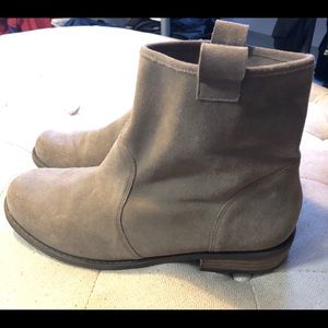 Sole/Society 9.5 booties